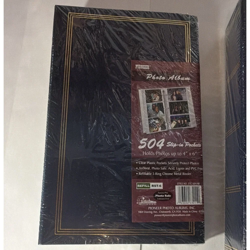 Pioneer STC-504NB Slip-in Photo Album 504 Pockets 4x6 Ring Binder Black/Gold